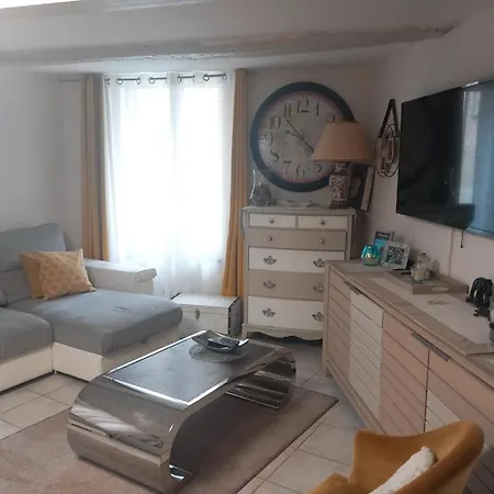 Maison Herault Sud De La France 5 Couchages Vias